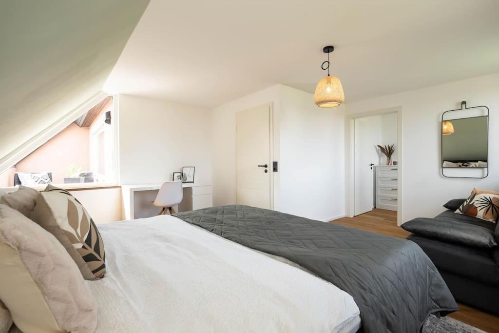 Luxury Apartment On The Rhein Busingen am Hochrhein Buitenkant foto